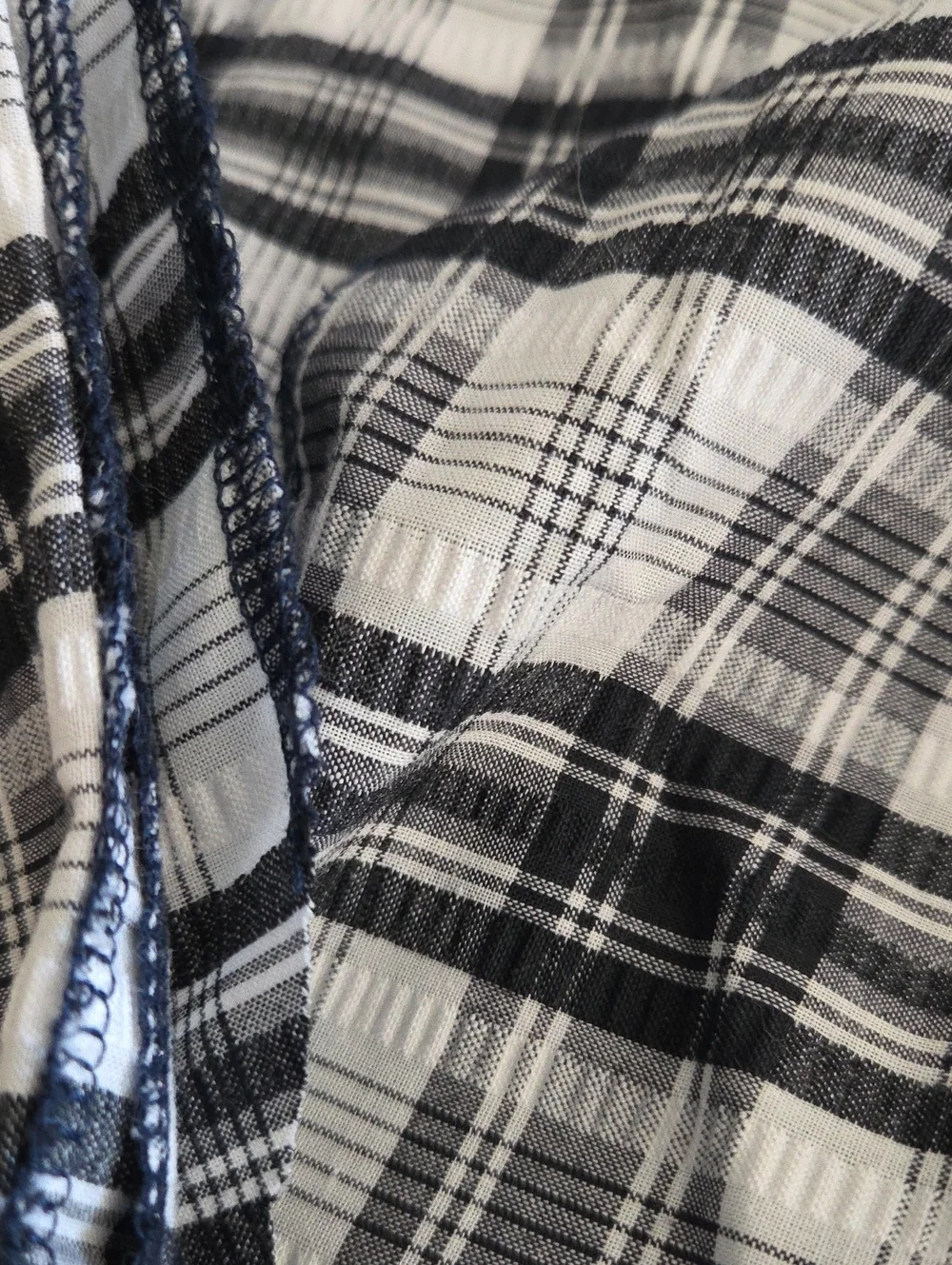 Vintage Texture Plaid Black-Grey-White Lightweight Cotton SEW Fabric 2.1 Yards